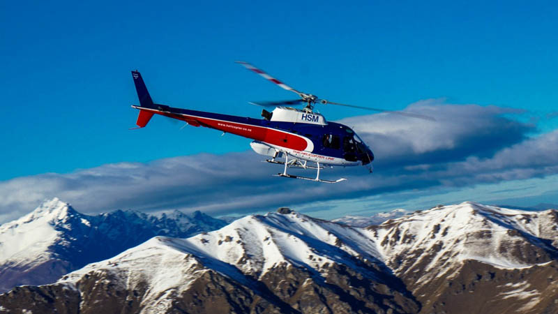 THE GRAND CIRCLE - 30 MINUTE HELICOPTER FLIGHT & ALPINE LANDING - THE HELICOPTER LINE queenstown
